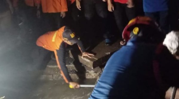 Tragis! Anak 6 Tahun Tewas Terperosok ke Saluran Air di Pondok Gede