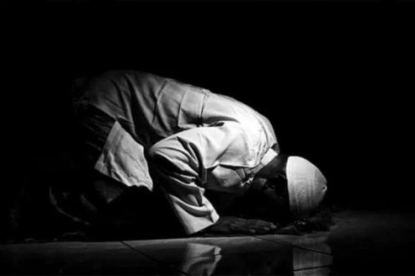 Bacaan Dzikir Setelah Sholat Hajat, yang Wajib Kamu Ketahui