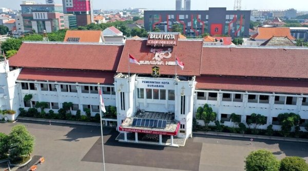 Pemkot Surabaya Ganti Kendaraan Dinas dengan Mobil Listrik, Lebih Hemat dan Ramah Lingkungan!