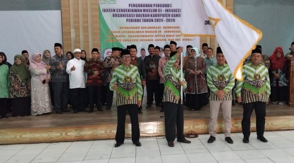 Pengukuhan Pengurus ICMI ORDA Kabupaten Bandung Masa Bakti 2024-2029