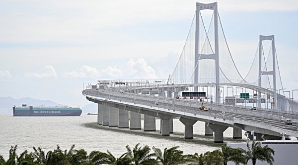 Cerita Dibalik Jalur Lintas Laut Terbesar di Tiongkok: Dari Blueprint Menjadi Nyata