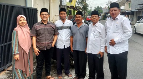 Kasi di Kemenag Kab. Bandung ini "Menunggu" Istrinya Sebelum Wafat, H. Ruli, "Abi nuju ngantosan pun bojo!"
