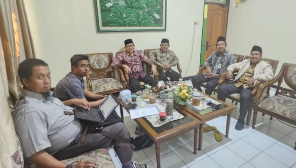 Peran Strategis Madrasah Diniyah Takmiliyah dalam Membentuk Karakter Bangsa