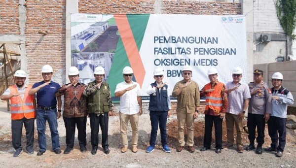 Pj Bupati Bekasi Tinjau Fasilitas Oksigen PT. BBWM: Langkah Strategis Meningkatkan Layanan Kesehatan Kabupaten