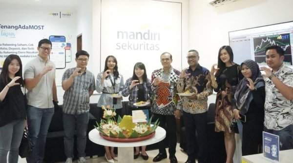 MOST Corner by Mandiri Sekuritas Hadir di Papua untuk Perkuat Literasi Keuangan Pasar Modal