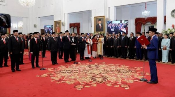 Politikus PDIP Kritik Tambahan Tiga Wamen Jokowi: Bebani Anggaran Negara dan Kepentingan Politik?