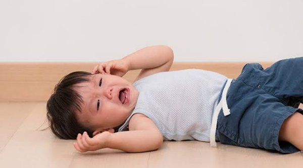 Mengatasi Tantangan Anak Hiperaktif: Tips dan Penyebab