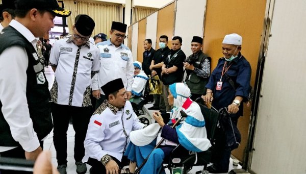 Pulang dari Haji, Sekjen Kemenag Beri Pesan Menyentuh untuk Jemaah di Bekasi