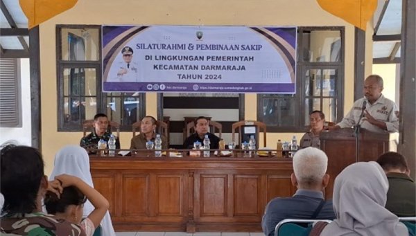 Pj Bupati Sumedang, Yudia Ramli, Lakukan Pembinaan SAKIP di Kecamatan Cibugel dan Darmaraja untuk Tingkatkan Kinerja Pemerintahan