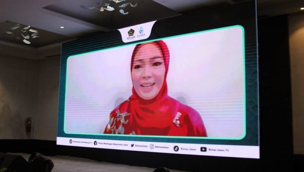 Eny Retno Yaqut: Peran Penyuluh Agama dan Warga Madrasah Penting untuk Cegah Pernikahan Dini