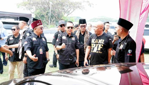 Pj Bupati Bekasi Hadiri Meriahnya HUT ke-4 Pajero Indonesia Family di GW Seafood, Tambun Selatan