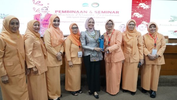 Eny Retno Yaqut Ajak Anggota DWP Kemenag Menjadi Perempuan Berkualitas