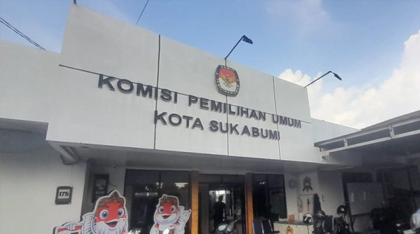 Cerita Petugas Pantarlih Kota Sukabumi saat Coklit : Datangi Kuburan hingga Cek Buku Yasin