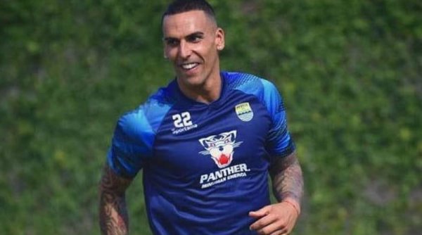 Alberto Rodriguez Resmi Tinggalkan Persib, Torehkan Prestasi Gemilang di Musim Tunggalnya
