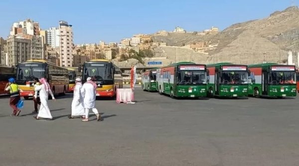 Hampir Seratus Ribu Jemaah Haji Kembali ke Tanah Air, Layanan Bus Shalawat Dihentikan Sementara