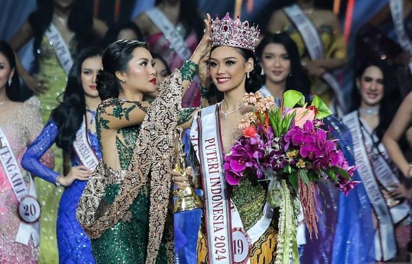 SOSOK | Harashta Haifa Zahra, Juara Miss Supranational 2024, Buktikan Prestasi Cemerlang di Usia Muda!