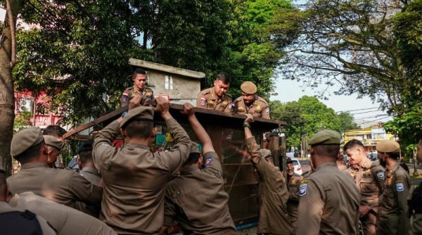 Penertiban PKL di Jalan Sumatera Kota Bandung, Satpol PP Kota Bandung Lakukan Langkah Tegas