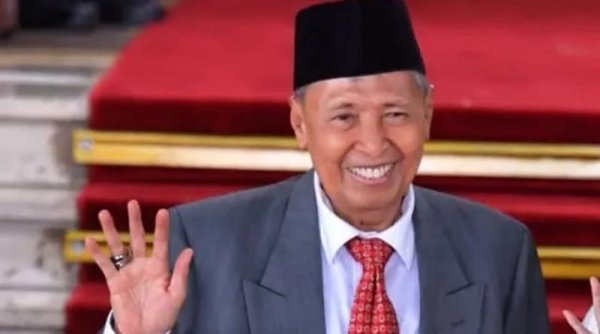 Indonesia Berduka, Wakil Presiden Kesembilan Hamzah Haz Tutup Usia