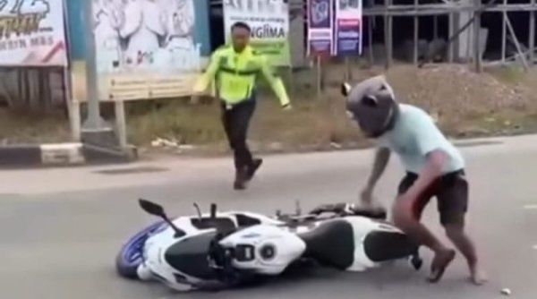 Pengendara Motor Tabrak Polisi di Berau, Diduga Takut Ditilang
