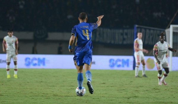 Gustavo Moreno de Franca Pilih Nomor Punggung 4 di PERSIB: Alasan dan Harapannya