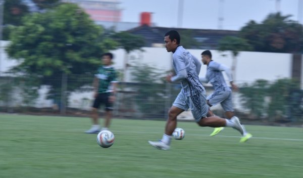 Pelatih PERSIB Bojan Hodak Apresiasi Kinerja Tim di Pramusim: "Semua Berjuang Tanpa Lelah"