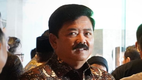 Menjelang HUT ke-79 RI, 61 Tokoh Terima Tanda Jasa dan Kehormatan dari Presiden Jokowi