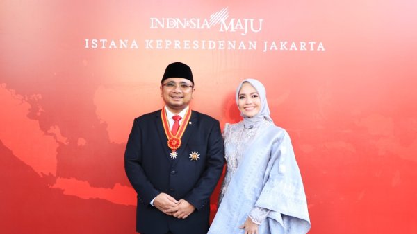 Menteri Agama Yaqut Cholil Qoumas Terima Tanda Kehormatan Bintang Mahaputera Utama