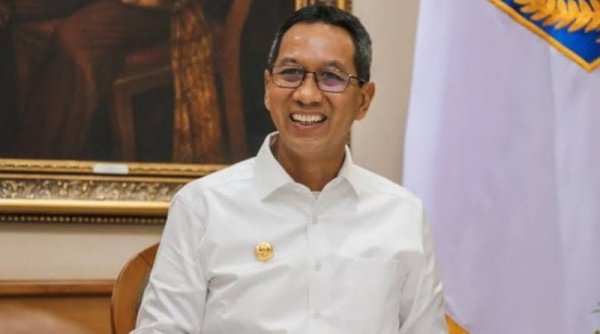 Warga Jakarta Desak Monas Dibuka Hingga Malam: Pj Gubernur DKI Masih Kaji Permintaan
