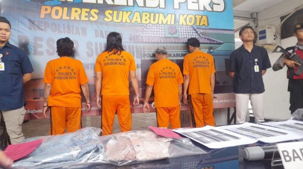 Pengamen Dikeroyok hingga Tewas di Sukabumi: Korban Dipukul, Dibanting Hingga Ditendang