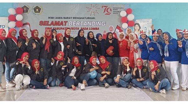 IKWI Kabupaten Bandung Juara 1 Beauty Class Lomba 17-an IKWI Jabar