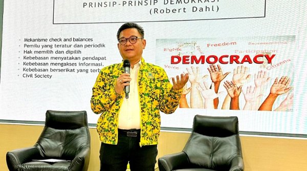 Waketum Golkar Ace Hasan Paparkan Prinsip Demokrasi Ideal pada Kuliah Umum di Golkar Institute