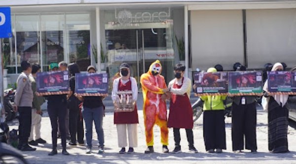 Desak Fore Coffee Wujudkan #CagefreeFOREveryone dengan Komitmen Bebas Sangkar