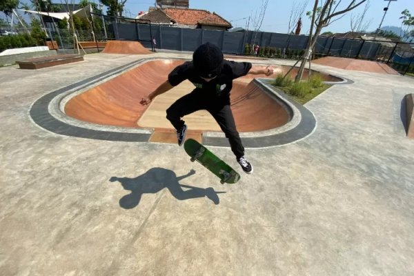 Bumi Skatepark: Surga Baru Skateboarder di Bandung Raya
