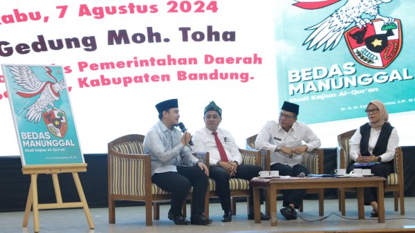 Latar Belakang Buku Bedas Manunggal, Bupati Bandung Sebut Kolaborasi Pancasila, Al-Qur'an dan Budaya
