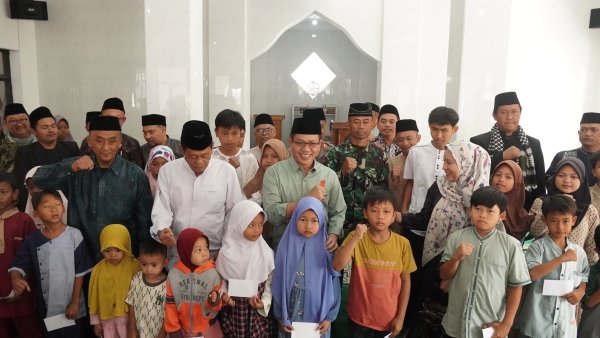 Resmikan Masjid Besar Pameungpeuk, Kang DS: Bentuk Masyarakat Berkarakter dan Berakhlakul Karimah