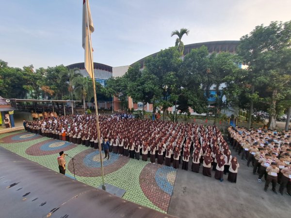 Prestasi Gemilang: 16 Siswa MAN 4 Jakarta Lolos Seleksi di 43 Universitas Luar Negeri