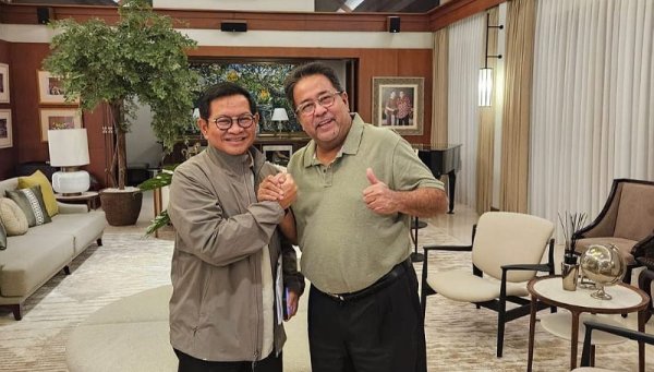 Rano Karno Ungkap Pesan Babeh Sabeni dalam Foto Bersama Pramono Anung, Siap Maju Pilgub DKI Jakarta
