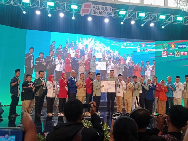 Bedas Lanjutkan Menggema di Acara Deklarasi Paslon Bupati dan Wabup Bandung, Dadang Supriatna-Ali Syakieb