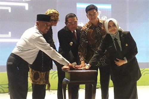 Peluncuran Nama RSUD Umar Wirahadikusumah di Sumedang: Sebuah Dedikasi untuk Sosok Inspiratif