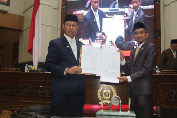 Pemkab dan DPRD Bogor Tetapkan Perubahan APBD 2024 dalam Rapat Paripurna