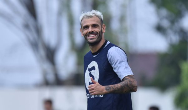 PERSIB Manfaatkan Jeda Liga untuk Recovery, Del Pino Nikmati Waktu Bersama Keluarga