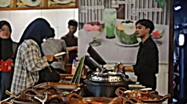Empat Resto Sunda Terkenal Enak di Bandung, Lengkap Varian Menu dan Alamatnya