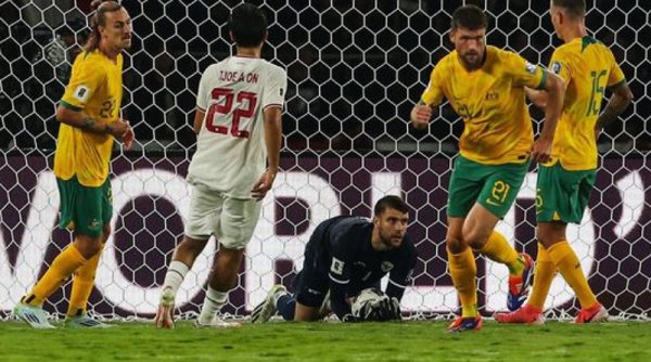 Marteen Paes Bermain Gemilang, Graham Arnold Dibuat Frustasi
