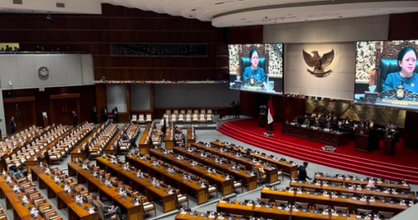 Puan Pimpin Sidang Paripurna Akhir DPR RI Periode 2019-2024, 217 Anggota Hadir