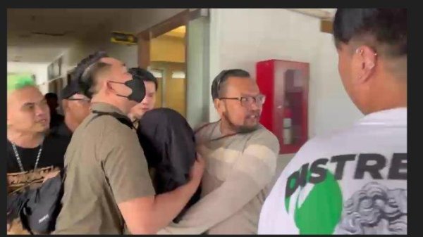 Nikita Mirzani Jemput Paksa Lolly di Apartemen, Polisi : Lolly Dijemput untuk ke Rumah Sakit dan Visum
