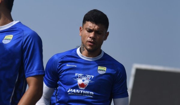 PERSIB Siap Kembali ke Jalur Kemenangan saat Hadapi PSM Makassar di Stadion Batakan