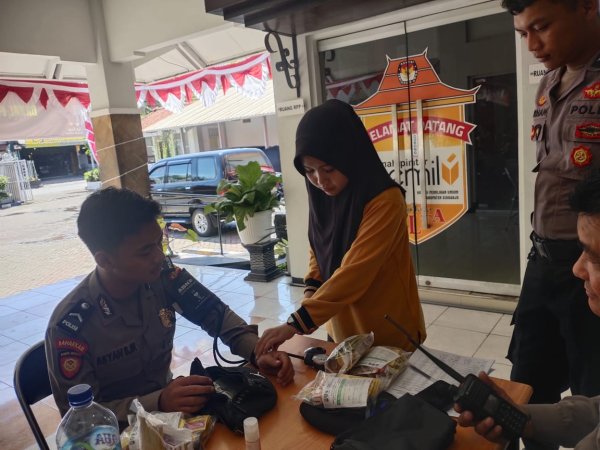 Si Dokkes Polresta Sidoarjo Patroli Kesehatan Personel Operasi Mantap Praja Semeru 2024