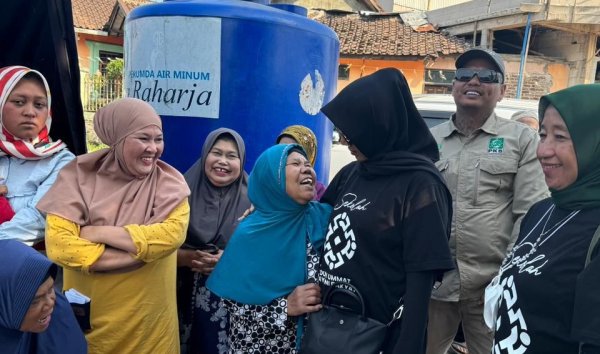Renie Rahayu Fauzi: Kader PKB Hadir  di Tengah-tengah Masyarakat Terdampak Gempa Bumi Kabupaten Bandung