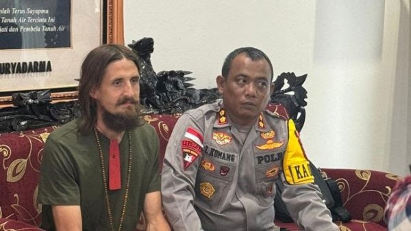 Akhirnya! Pilot Susi Air yang Disandera KKB Dibebaskan