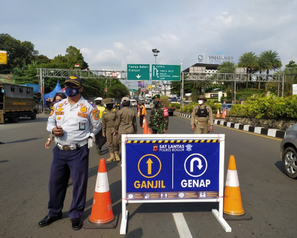 Penerapan Sistem Ganjil Genap Akhir Pekan di Jalur Puncak untuk Atasi Kemacetan